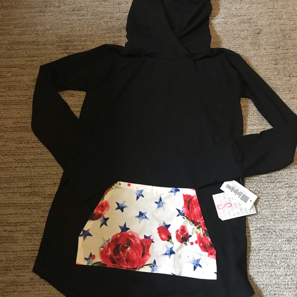 Lularoe Amber hoodie Black w/ floral size small